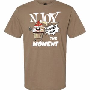 Brown t-shirt with an adventurous cartoon design and motivational text.